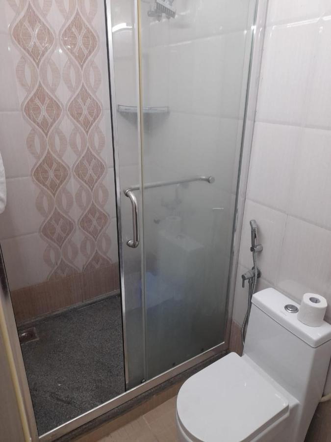 Mp Villa - Lovely Furnished Appartment 퐁디셰리 외부 사진
